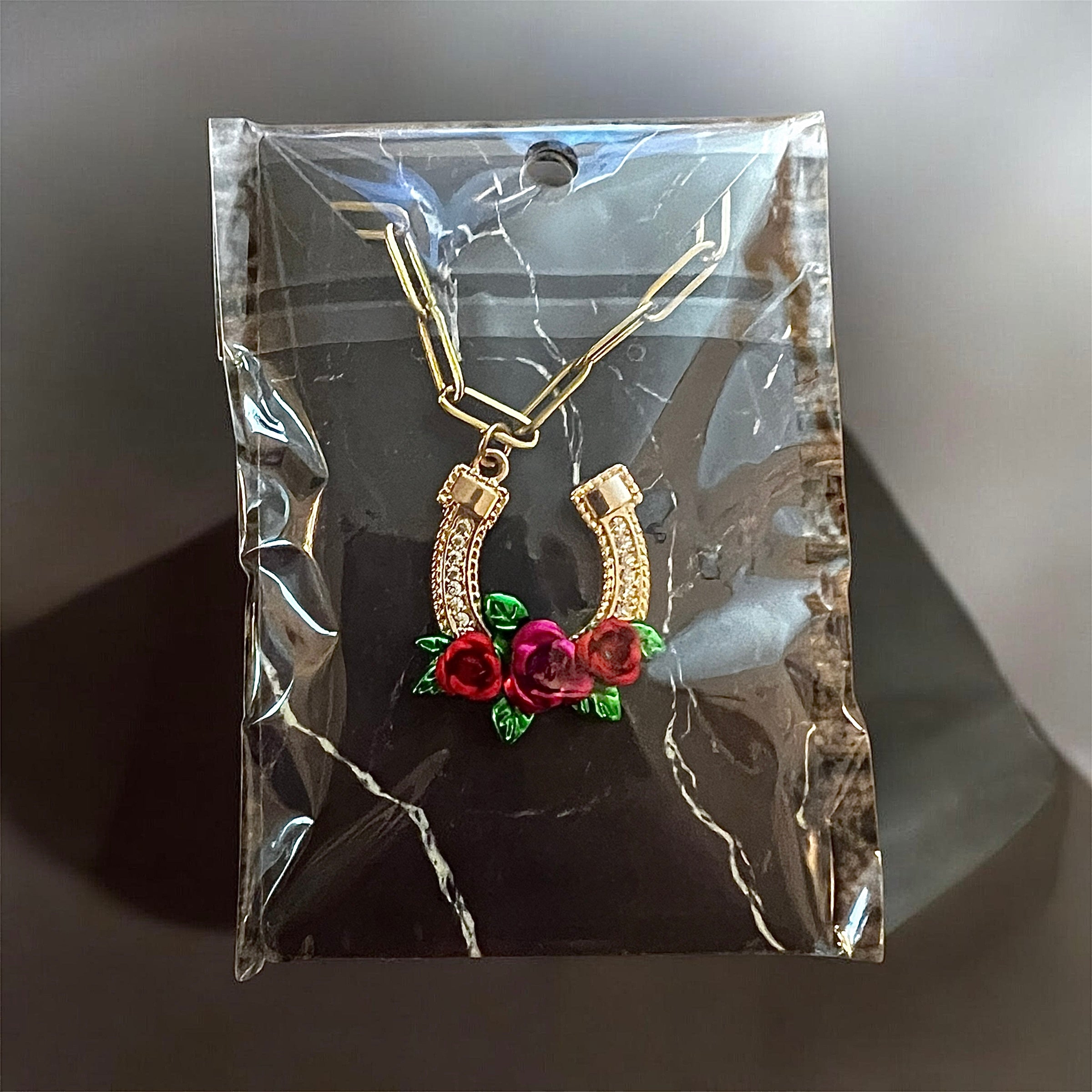 Western pendant Gold Necklace🌹